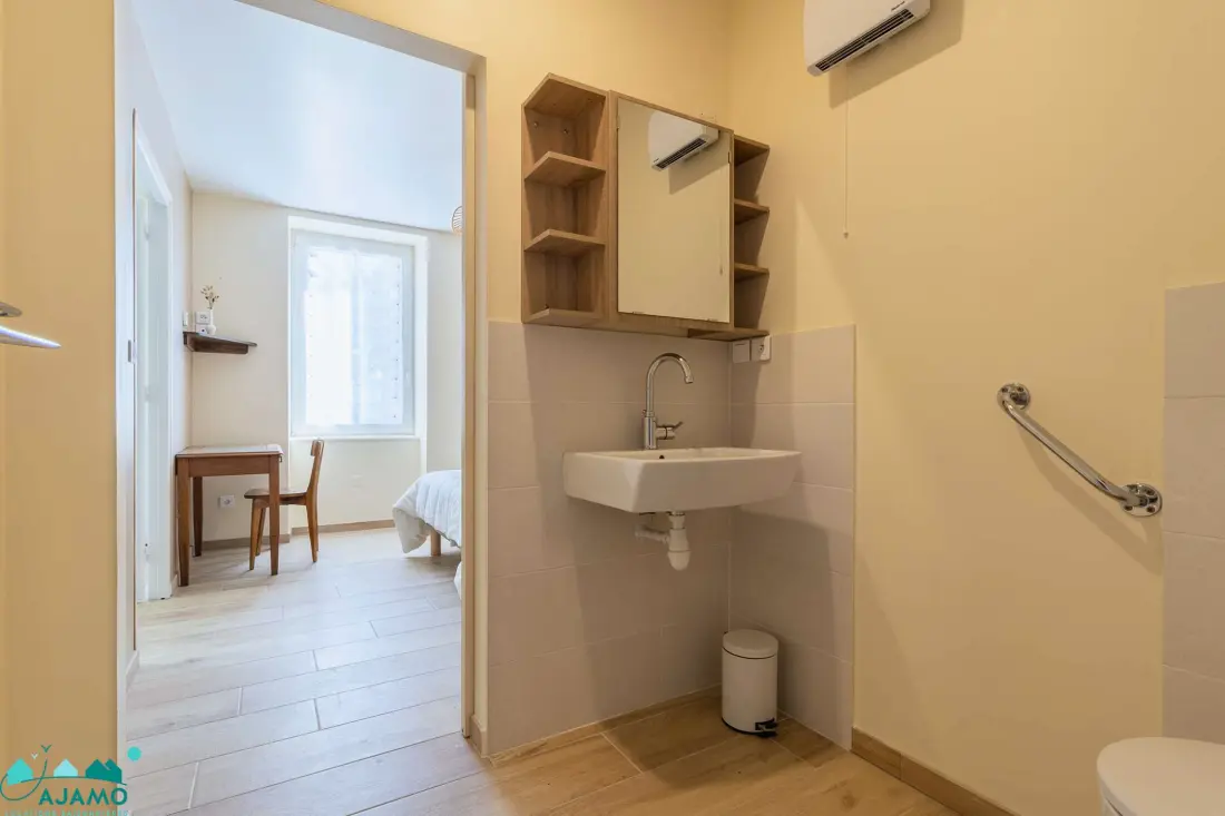 Residence 215-plural