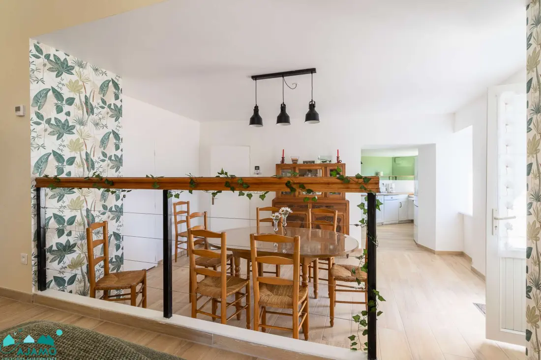 Residence 215-plural