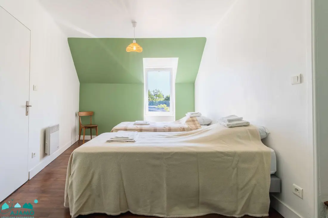 Residence 215-plural