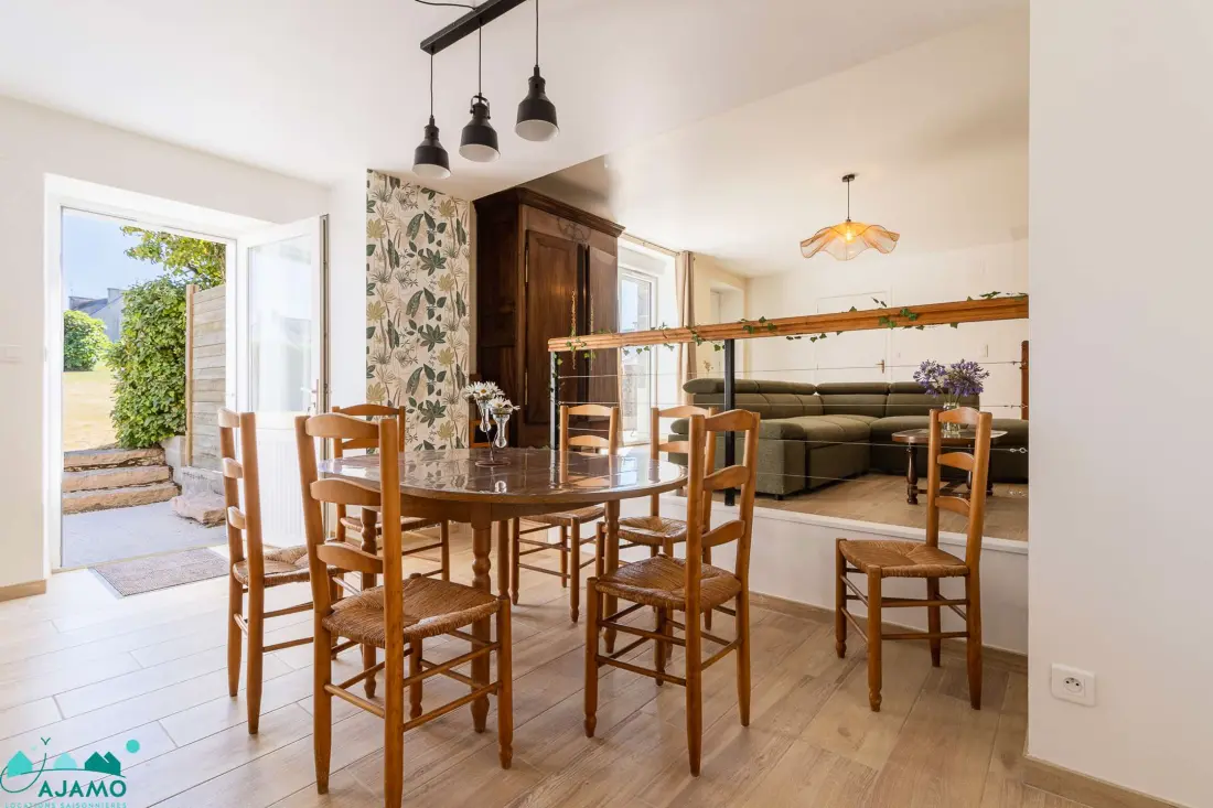 Residence 215-plural
