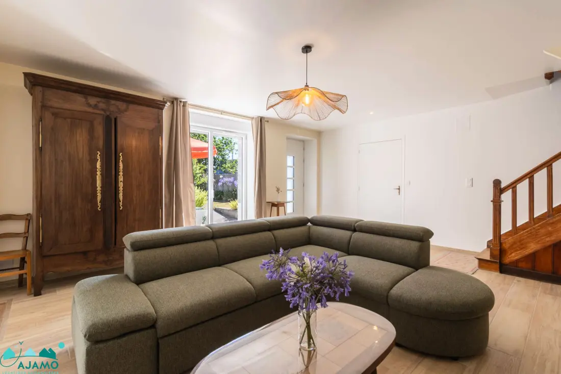 Residence 215-plural
