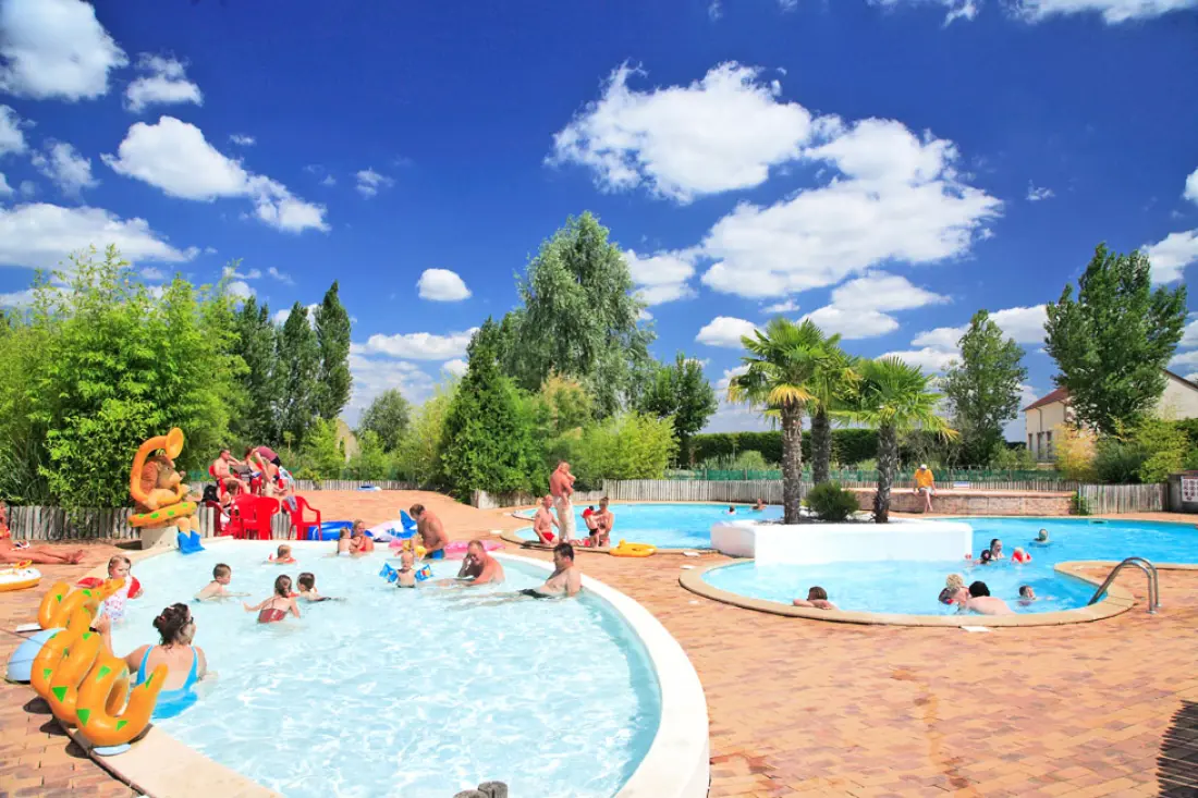 Camping Les Bois du Bardelet5 Sterren★★★★★