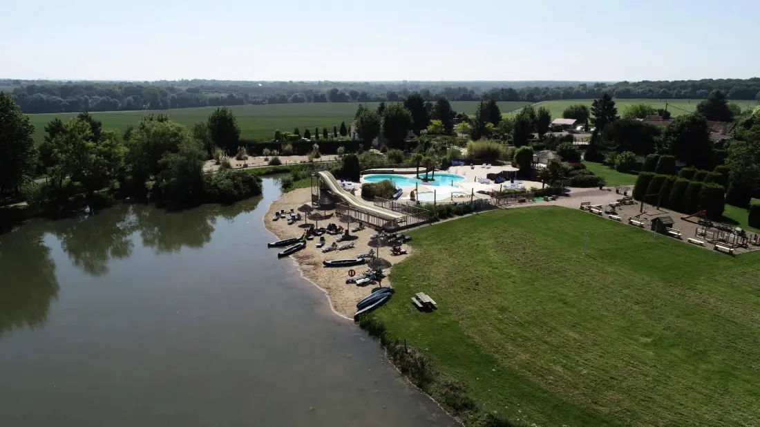 Camping Les Bois du Bardelet5 Sterren★★★★★