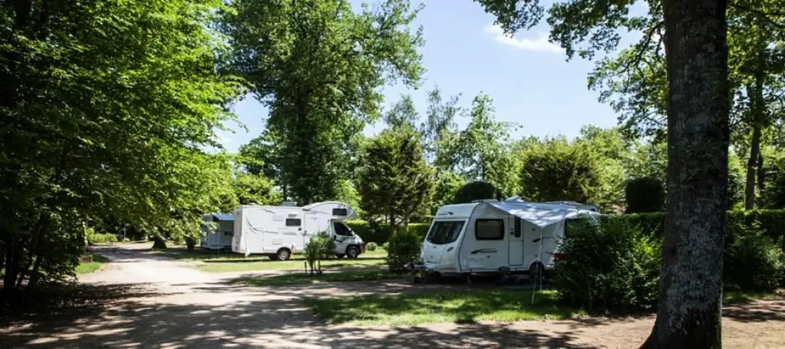 Castel Camping Les Bois du Bardelet 5 étoiles★★★★★
