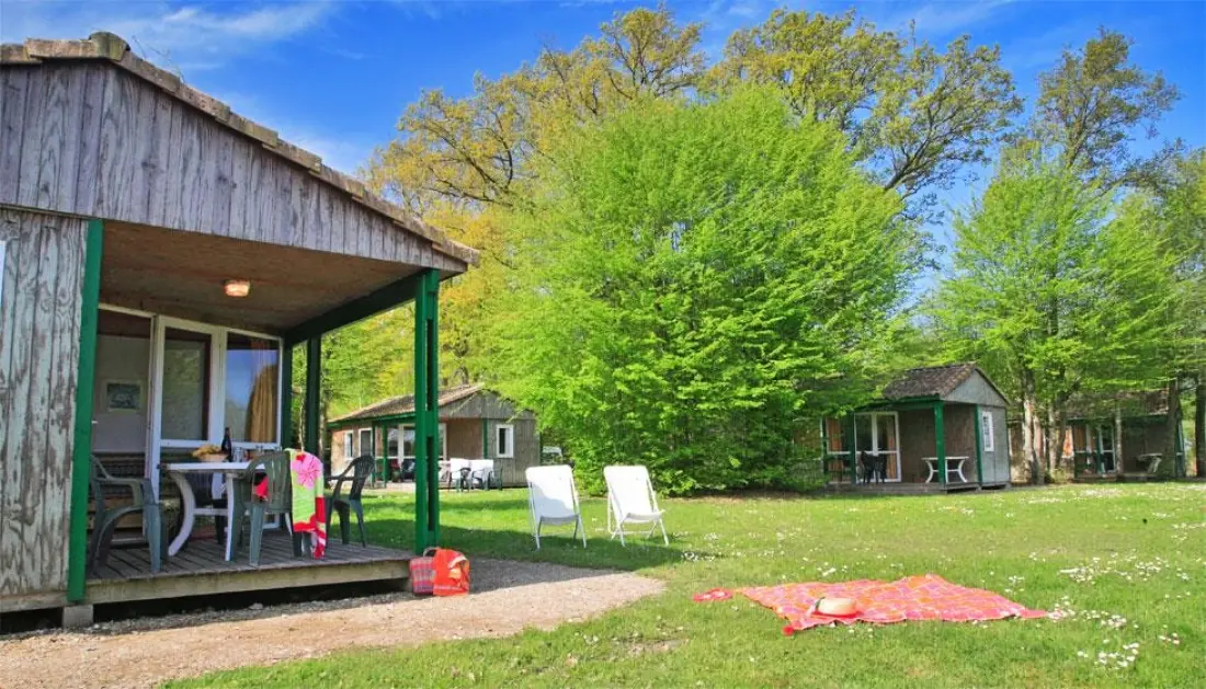 Castel Camping Les Bois du Bardelet 5 étoiles★★★★★