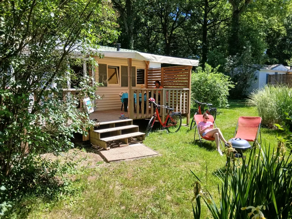 Castel Camping Les Bois du Bardelet 5 Sterren★★★★★