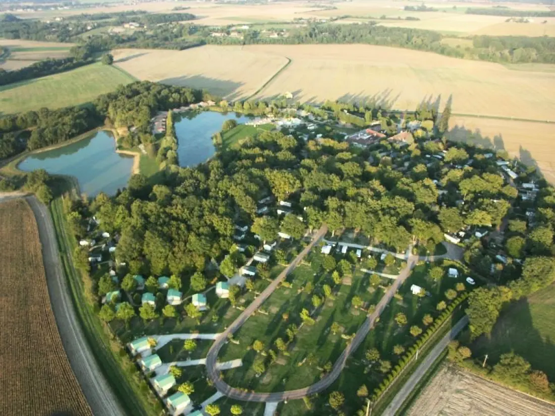 Castel Camping Les Bois du Bardelet 5 étoiles★★★★★