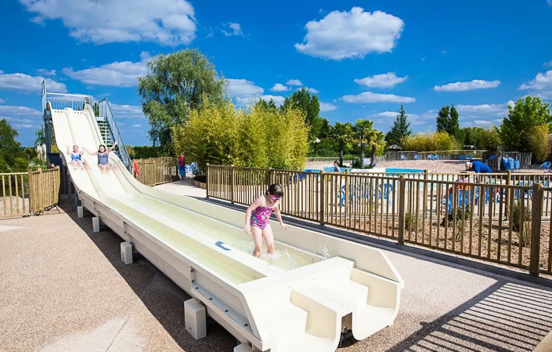 Castel Camping Les Bois du Bardelet 5 étoiles★★★★★