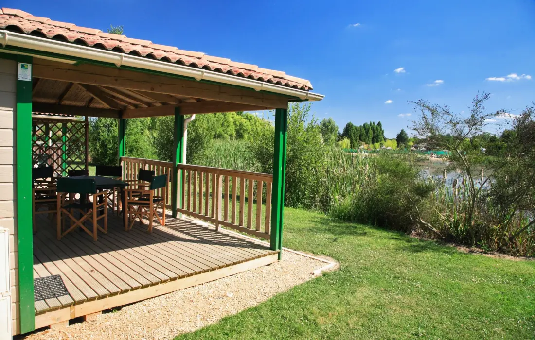 Castel Camping Les Bois du Bardelet 5 étoiles★★★★★