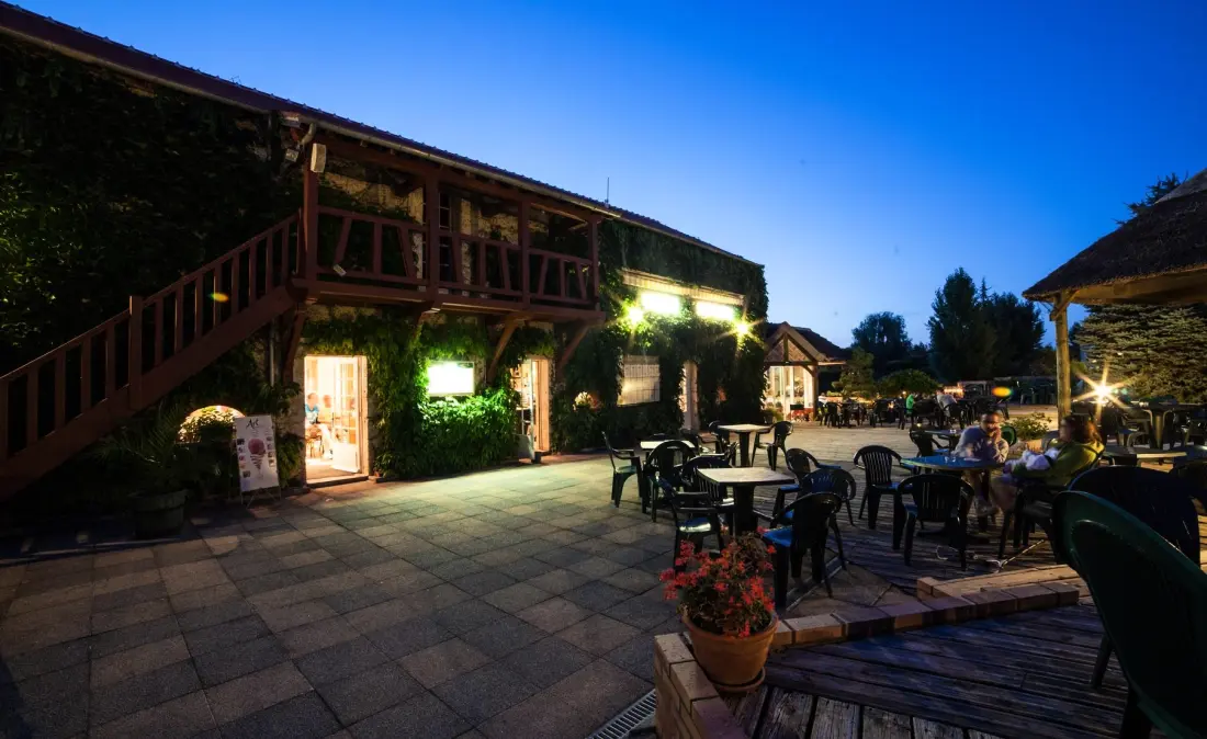 Castel Camping Les Bois du Bardelet 5 étoiles★★★★★