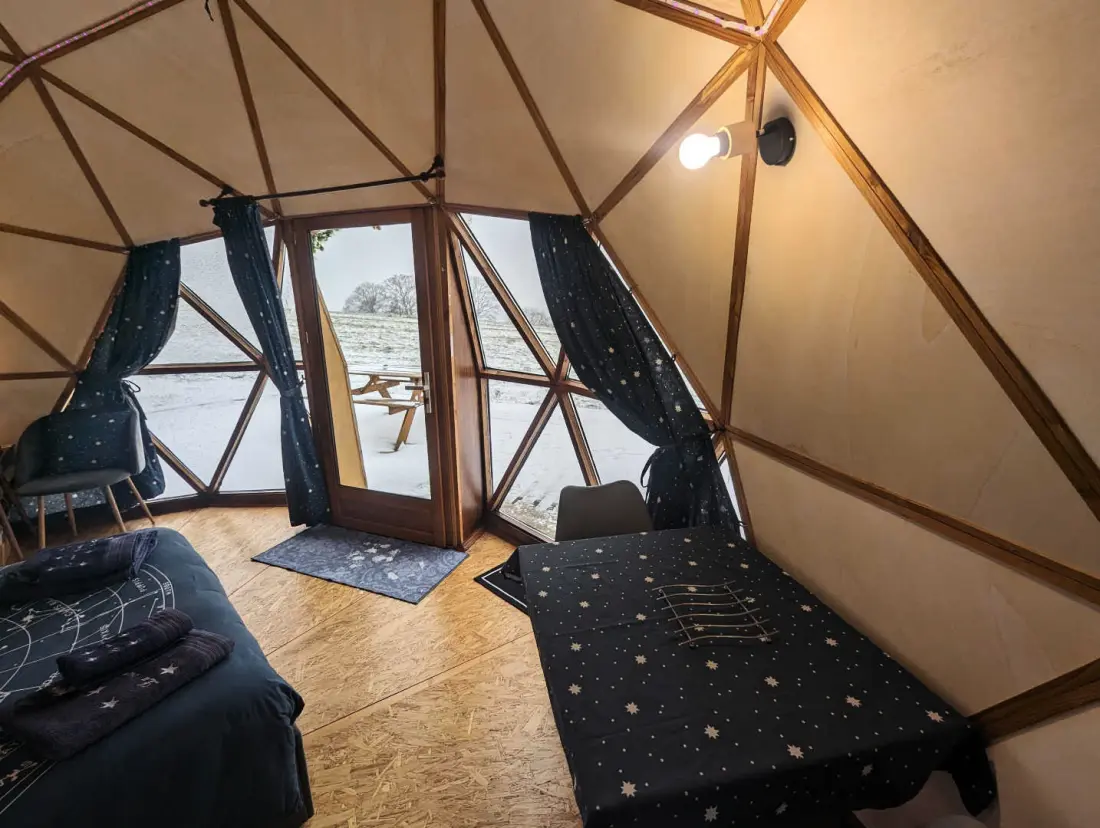Gîte de France Dome "la vue éoilée" mit Frühstück