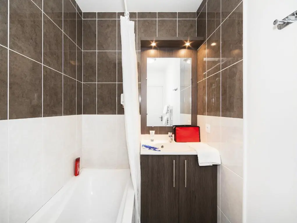 Aparthotel Adagio Access Poitiers 3 Csillagok★★★