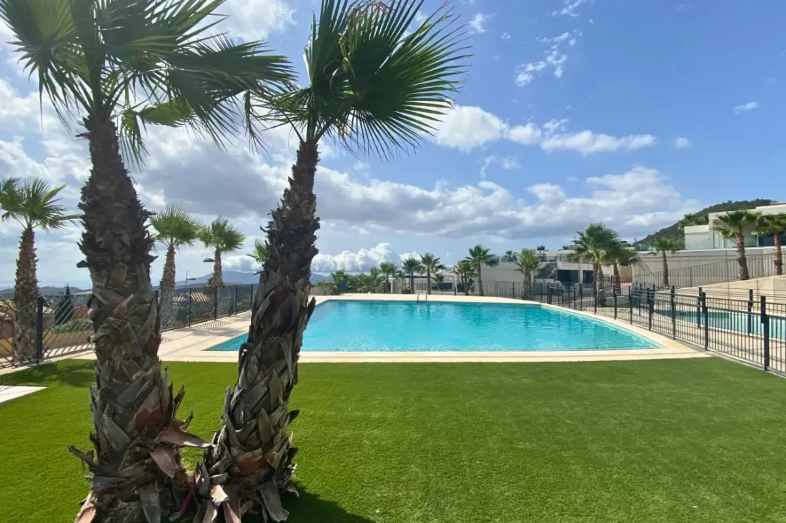 Charm, Comfort and Swimming Pool in the Sun Polop!