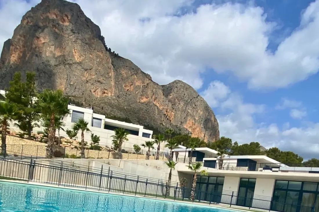Charm, Comfort and Swimming Pool in the Sun Polop!