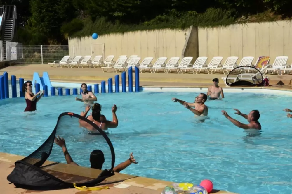 Camping Les Terrasses du Lac4 Stars★★★★