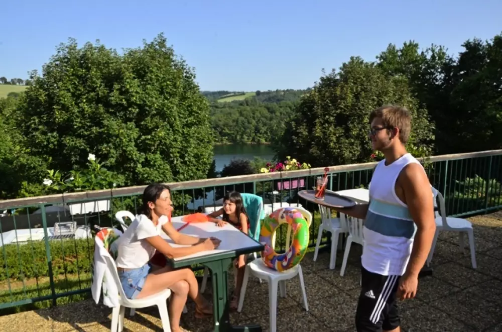 Camping Les Terrasses du Lac4 Stars★★★★