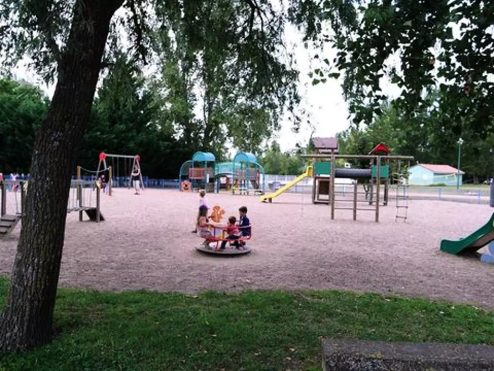 Campsite Les Sablons 2 Stars★★