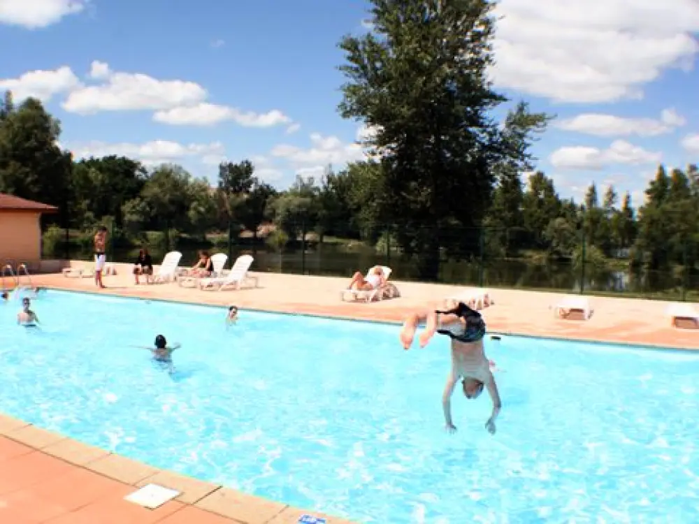 Camping Les Sablons 2 Estrellas★★