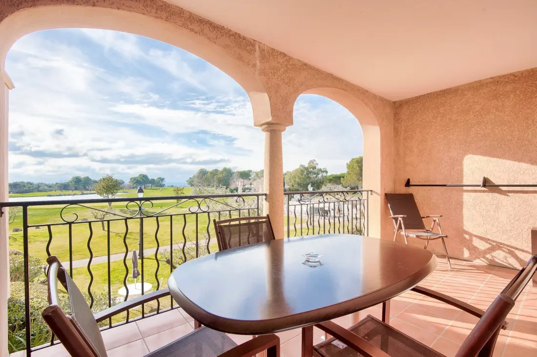 Residence Hotel du Golf de Pont Royal - maeva Home