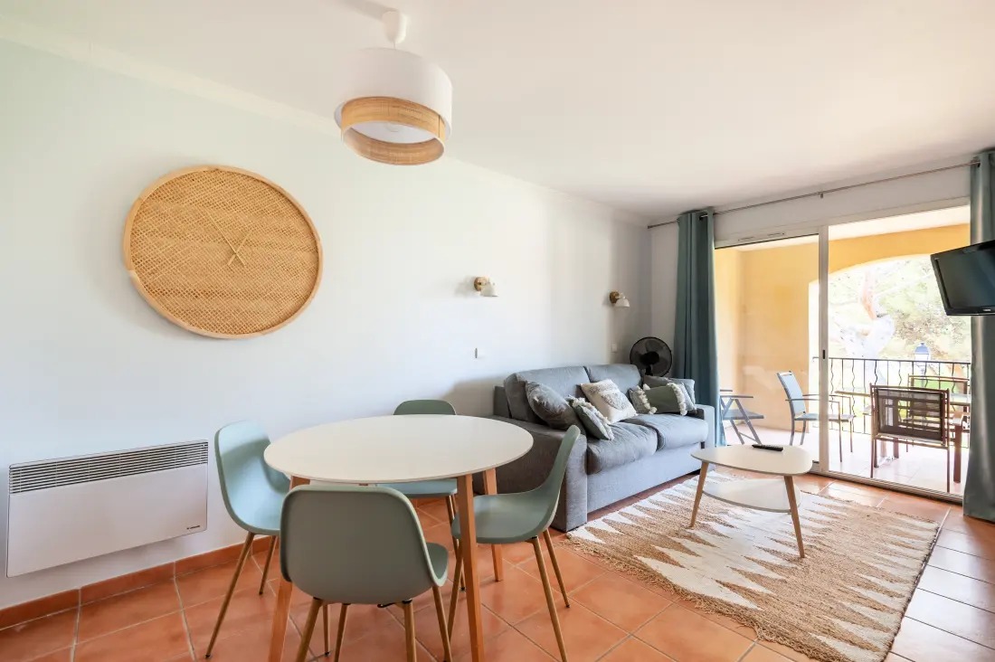Residence Hotel du Golf de Pont Royal - maeva Home