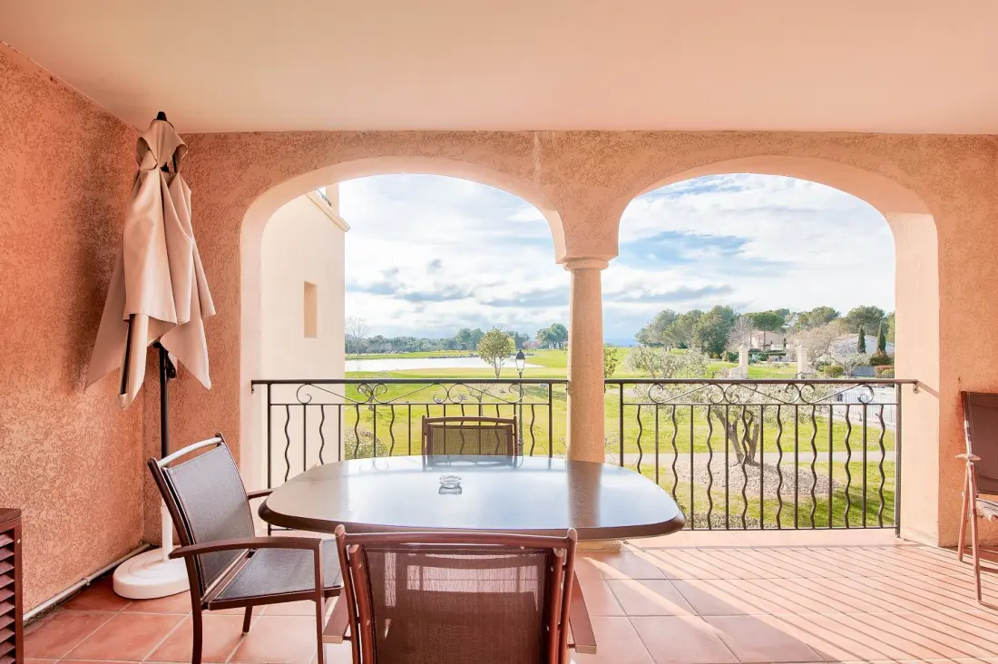 Residence Hotel du Golf de Pont Royal - maeva Home