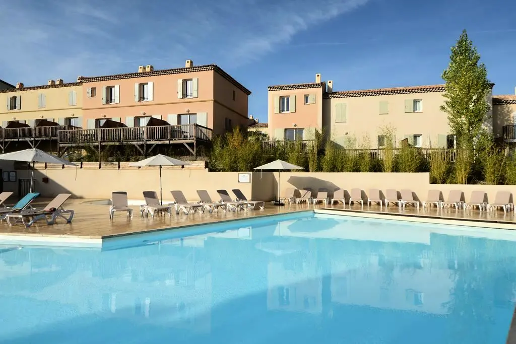 A Coteaux de Pont Royal Provence-ban - maeva Home