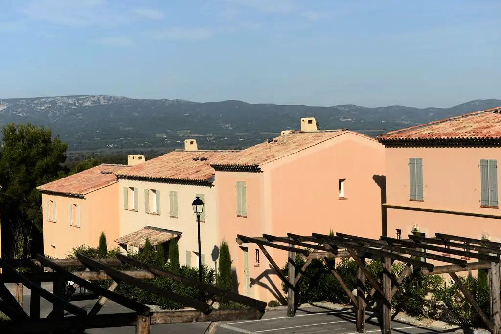 A Coteaux de Pont Royal Provence-ban - maeva Home