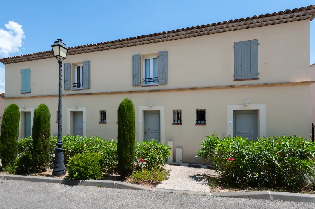 A Coteaux de Pont Royal Provence-ban - maeva Home