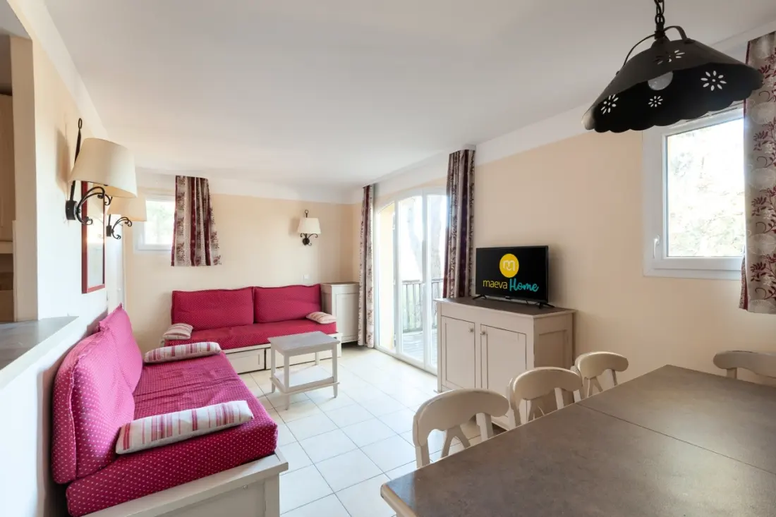 A Coteaux de Pont Royal Provence-ban - maeva Home