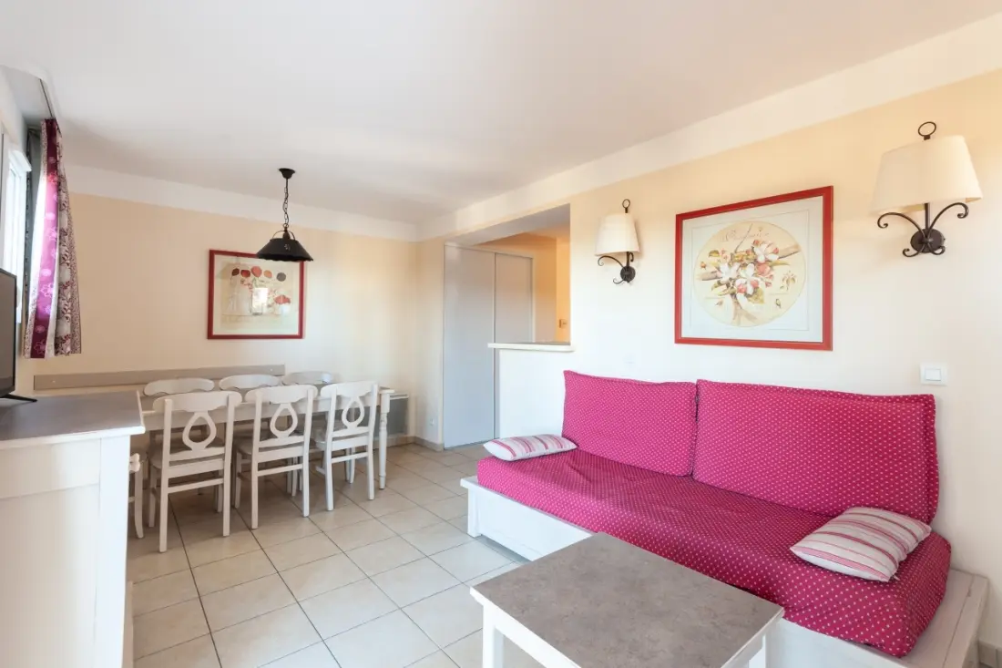 A Coteaux de Pont Royal Provence-ban - maeva Home