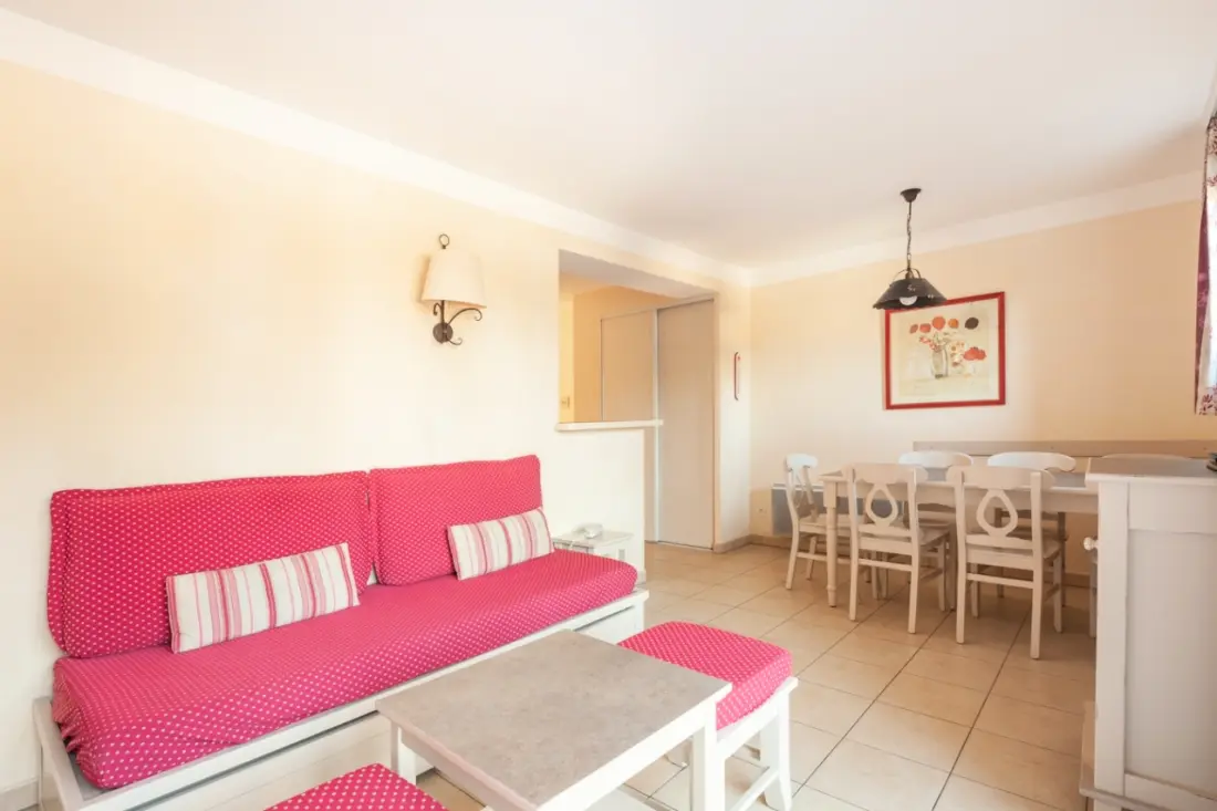 A Coteaux de Pont Royal Provence-ban - maeva Home