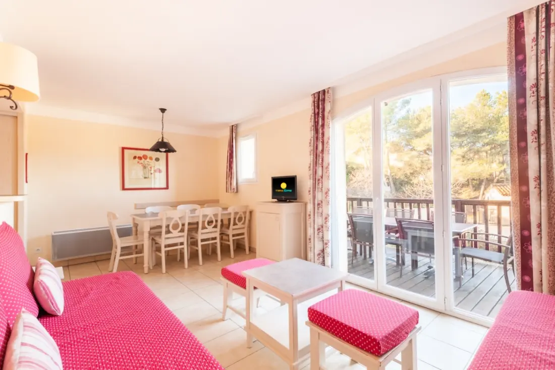 A Coteaux de Pont Royal Provence-ban - maeva Home