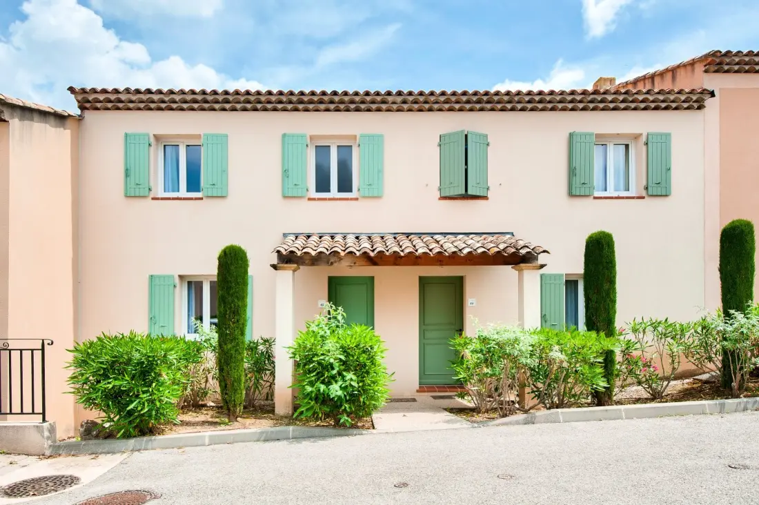 A Coteaux de Pont Royal Provence-ban - maeva Home