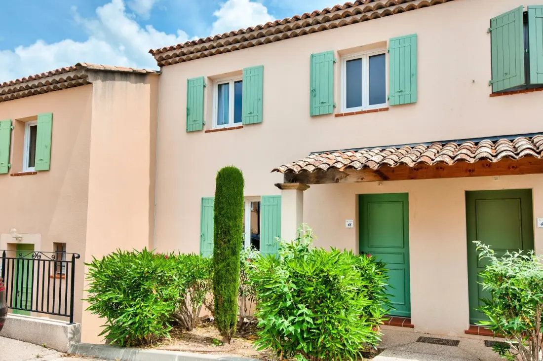 A Coteaux de Pont Royal Provence-ban - maeva Home