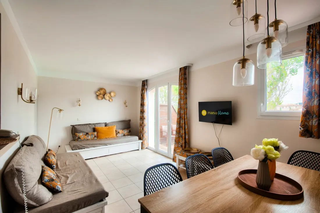 A Coteaux de Pont Royal Provence-ban - maeva Home