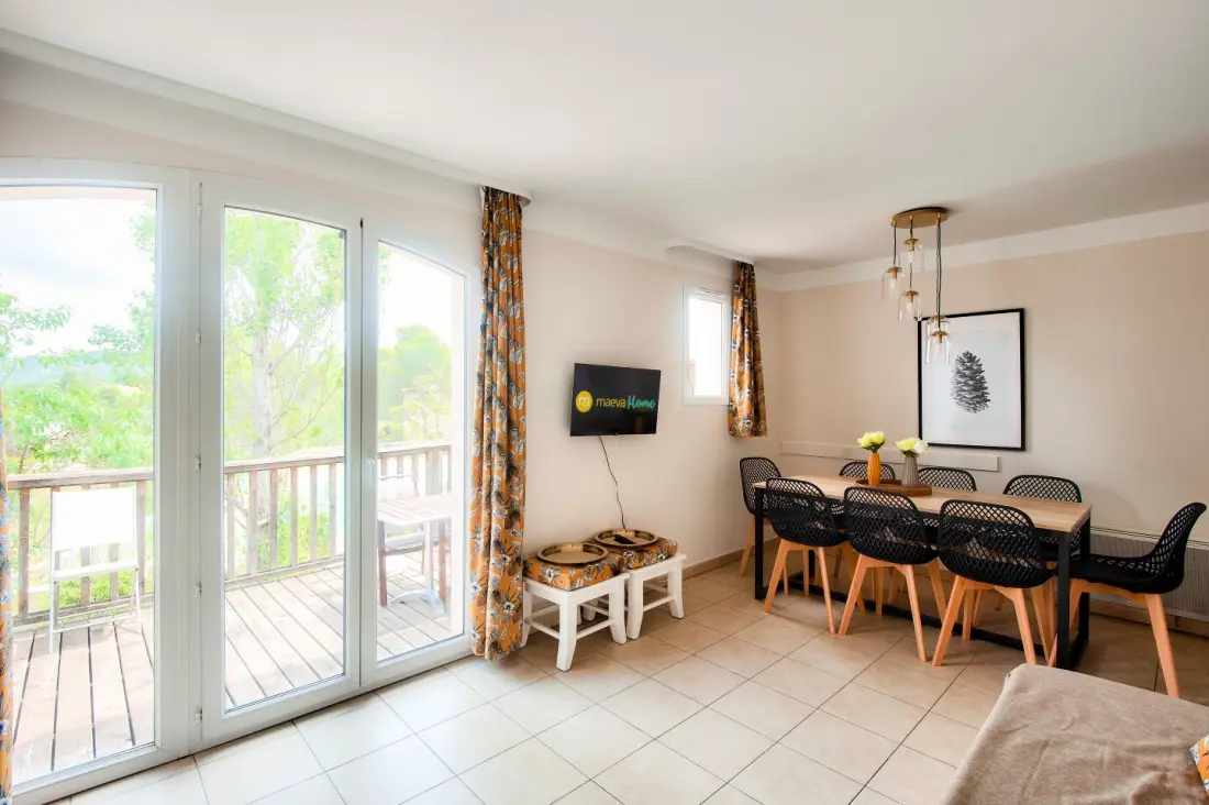 A Coteaux de Pont Royal Provence-ban - maeva Home