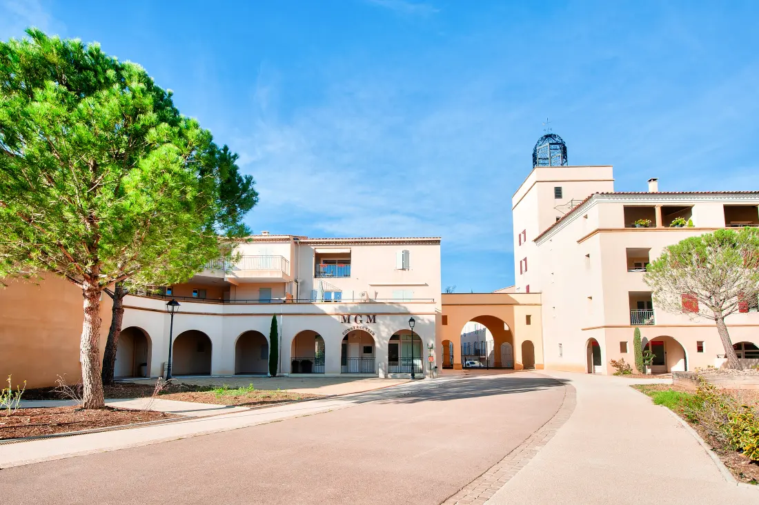 Village Pont Royal in Provence - maeva Home