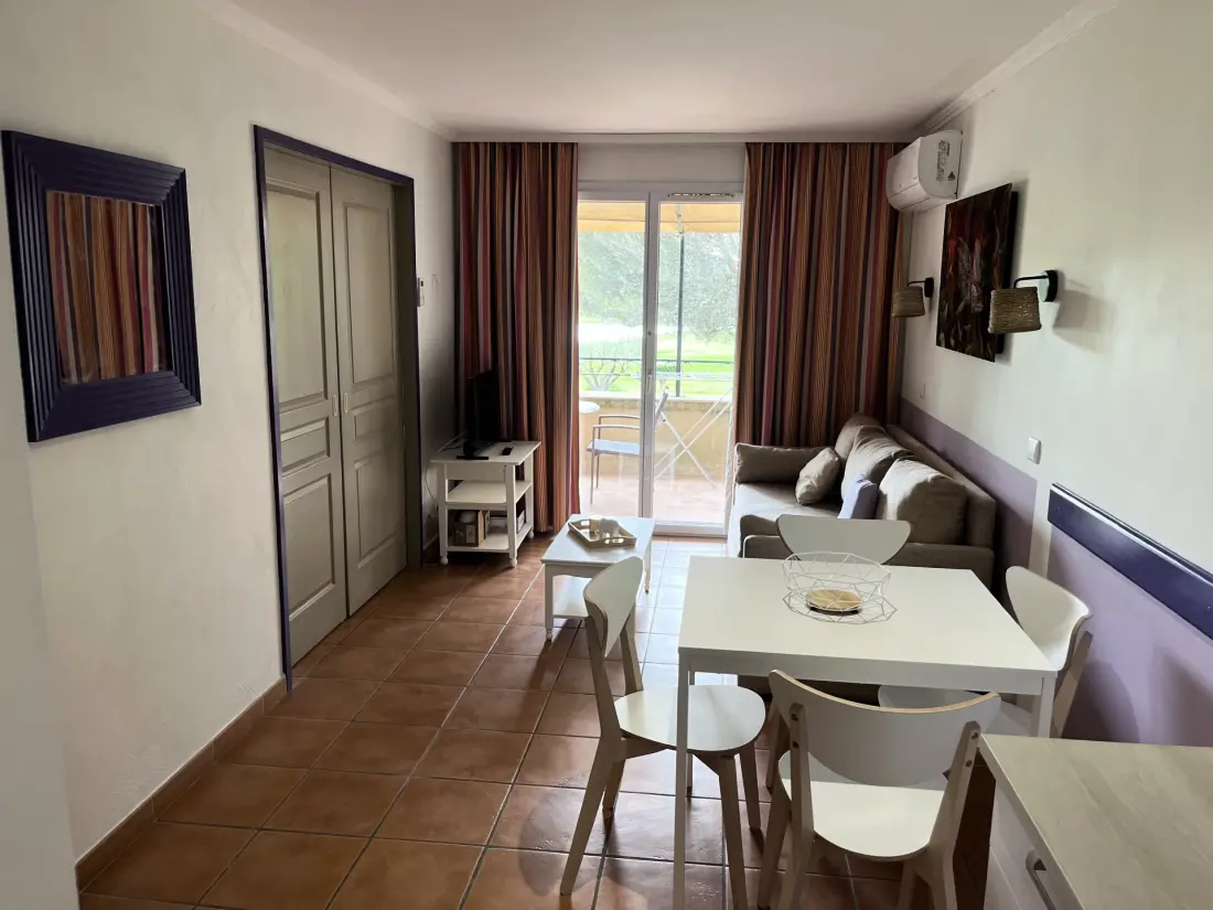 Residence Hotel du Golf de Pont Royal - maeva Home