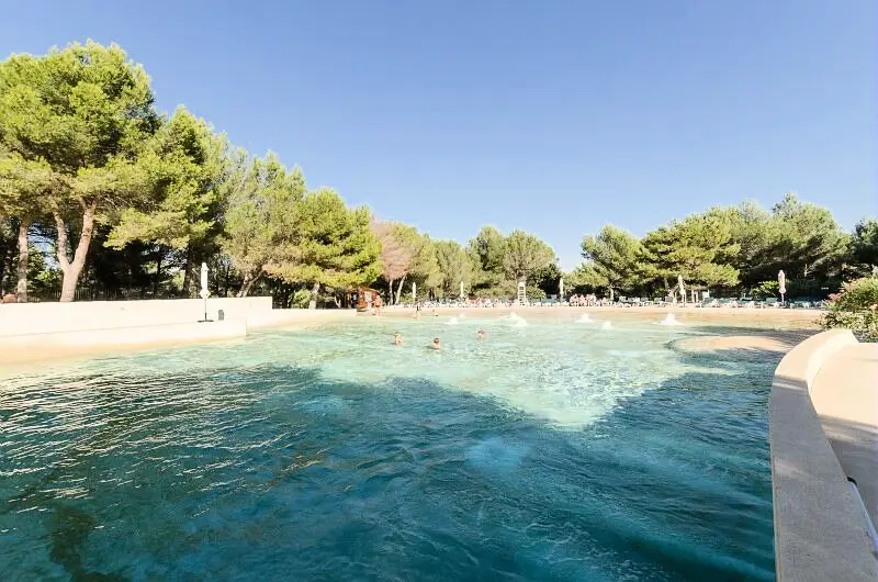 Village Pont Royal Provence-ban - maeva Home