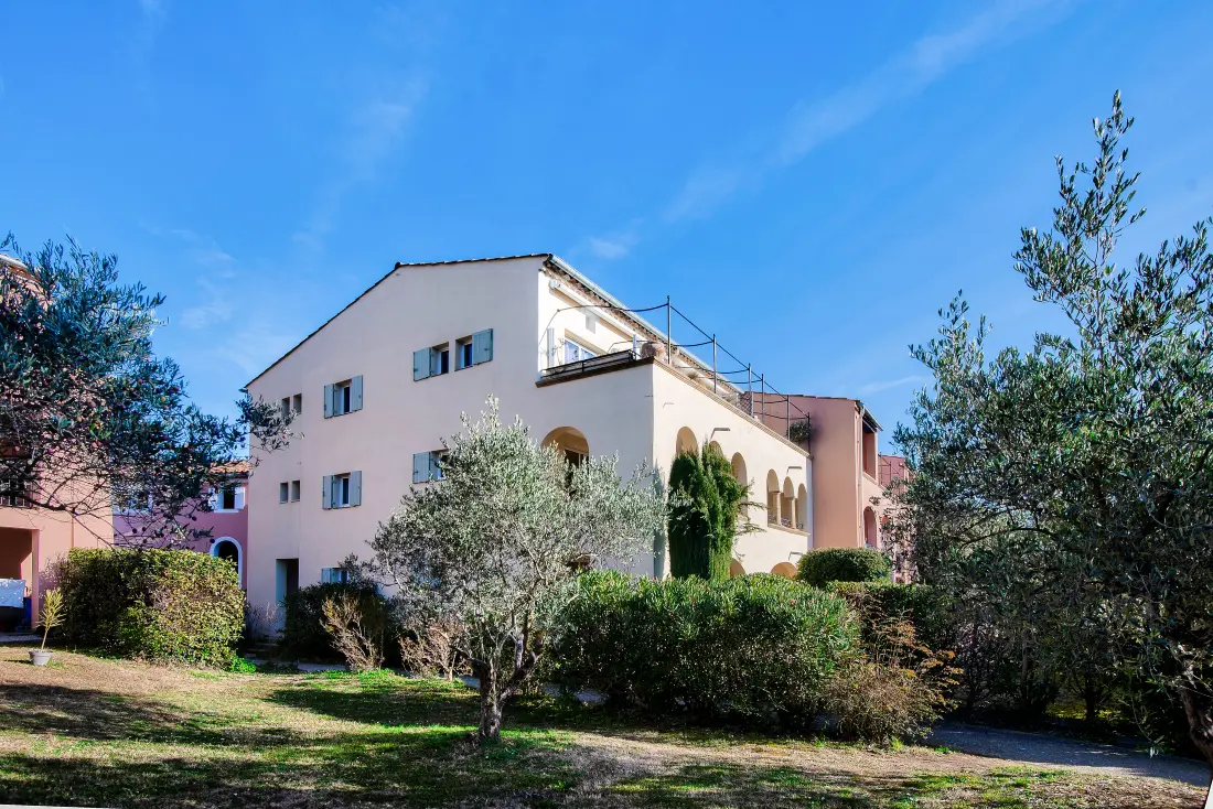 Dorf Pont Royal in der Provence - maeva Home