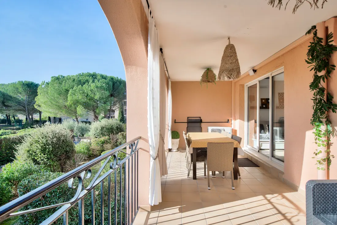 Dorf Pont Royal in der Provence - maeva Home