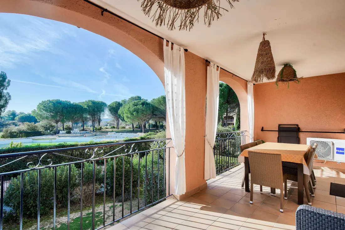 Dorf Pont Royal in der Provence - maeva Home