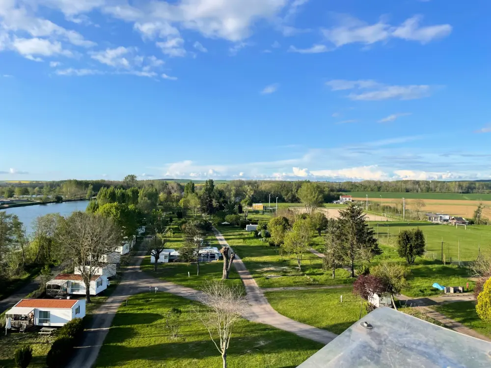 Camping l'Ile d'Amour 2 Stars★★