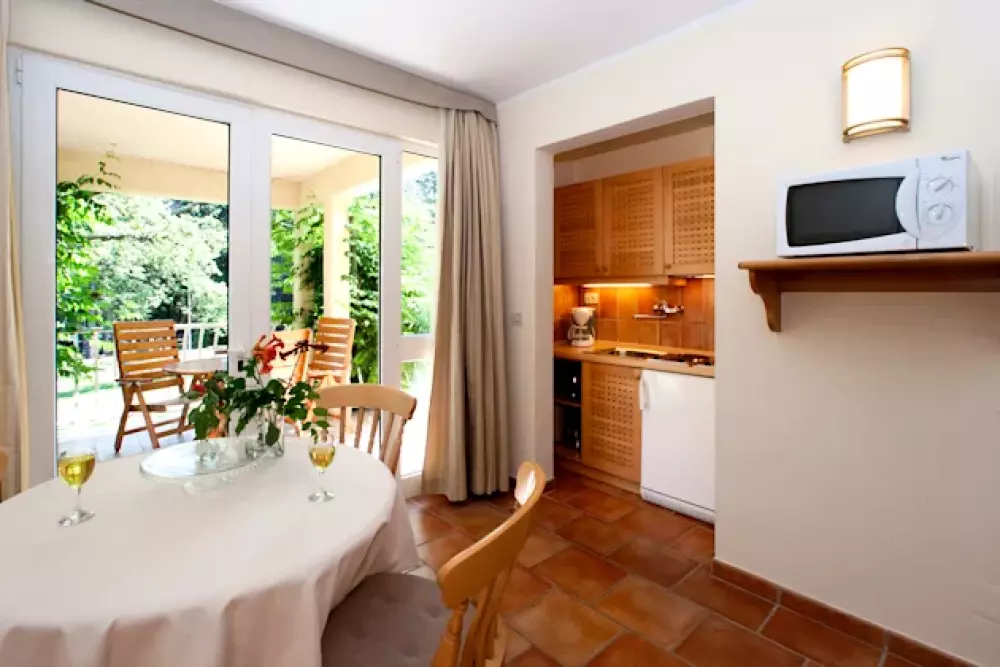 Apartman Bellevue Plava Laguna Útvonalterv