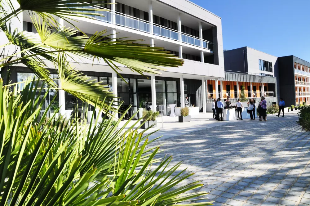 Golden Tulip Pornic Residence