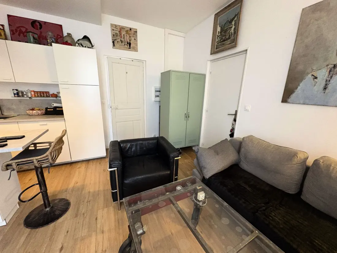 Residence Fou-92-pornohet