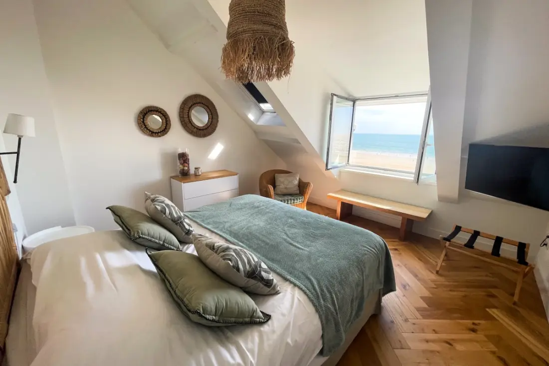Maison Regent & Spa - Au Dessus Des Vagues