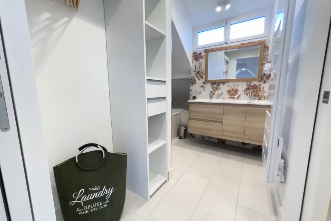 Maison Regent & Spa - Au Dessus Des Vagues