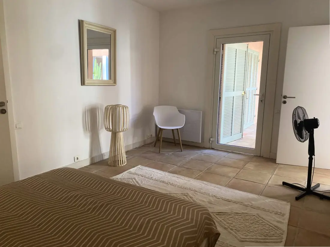 Po60 porquerollok Rezidencia