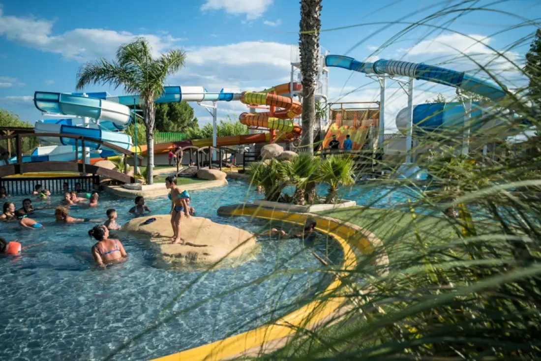 Camping Paradis Nai'a Village 4 Sterren★★★★